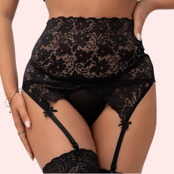 Elegant Lace Garter Belt with Adjustable Straps - Image 5